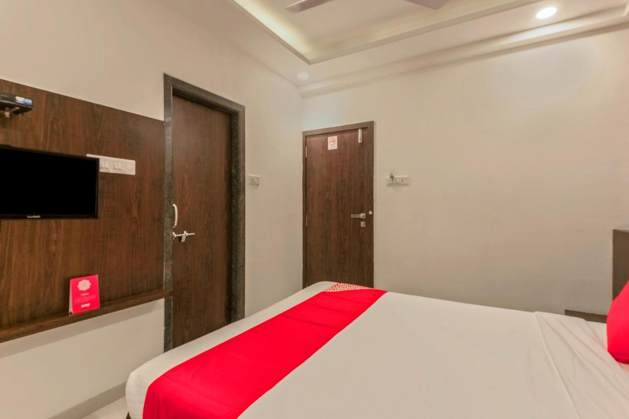 Oyo Flagship 19196 Shree Sai Niladri Residency Shirdi Extérieur photo