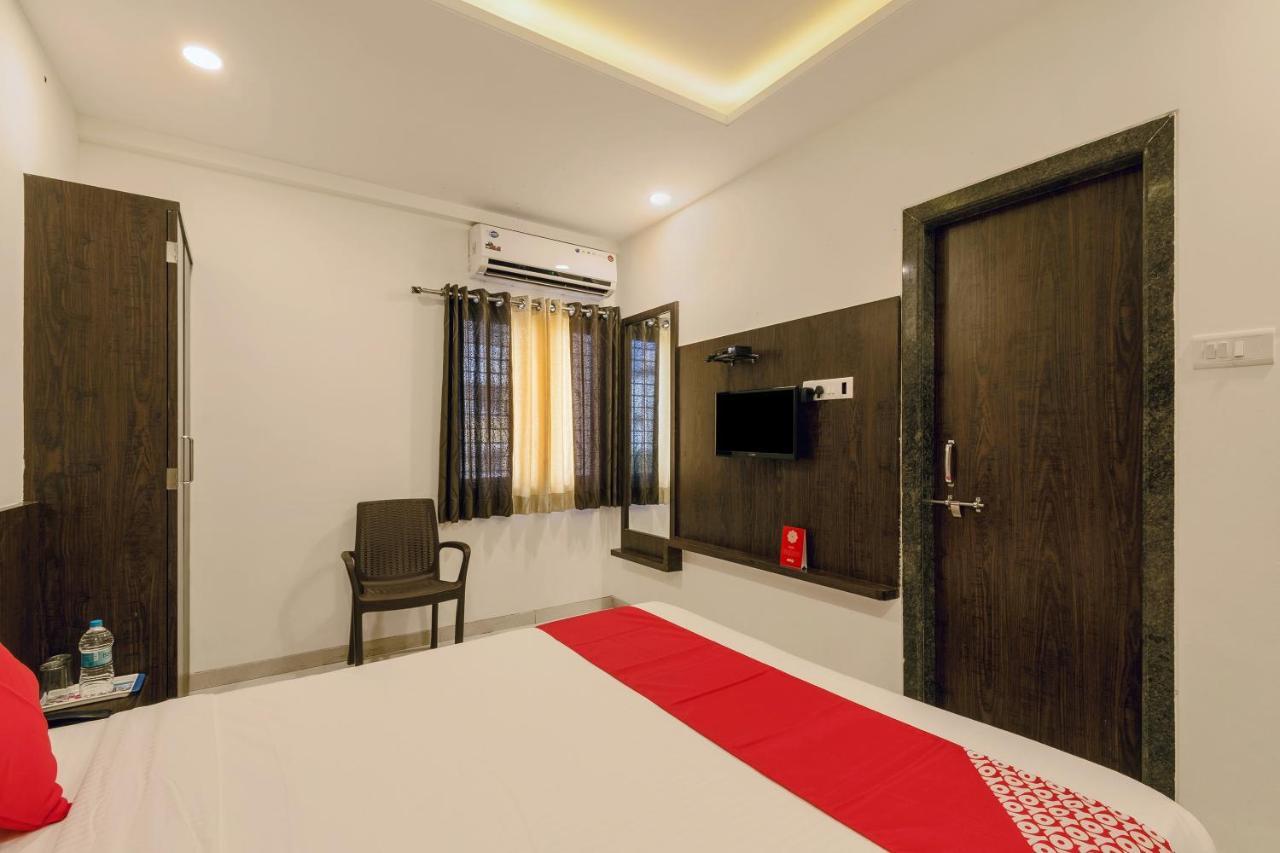 Oyo Flagship 19196 Shree Sai Niladri Residency Shirdi Extérieur photo